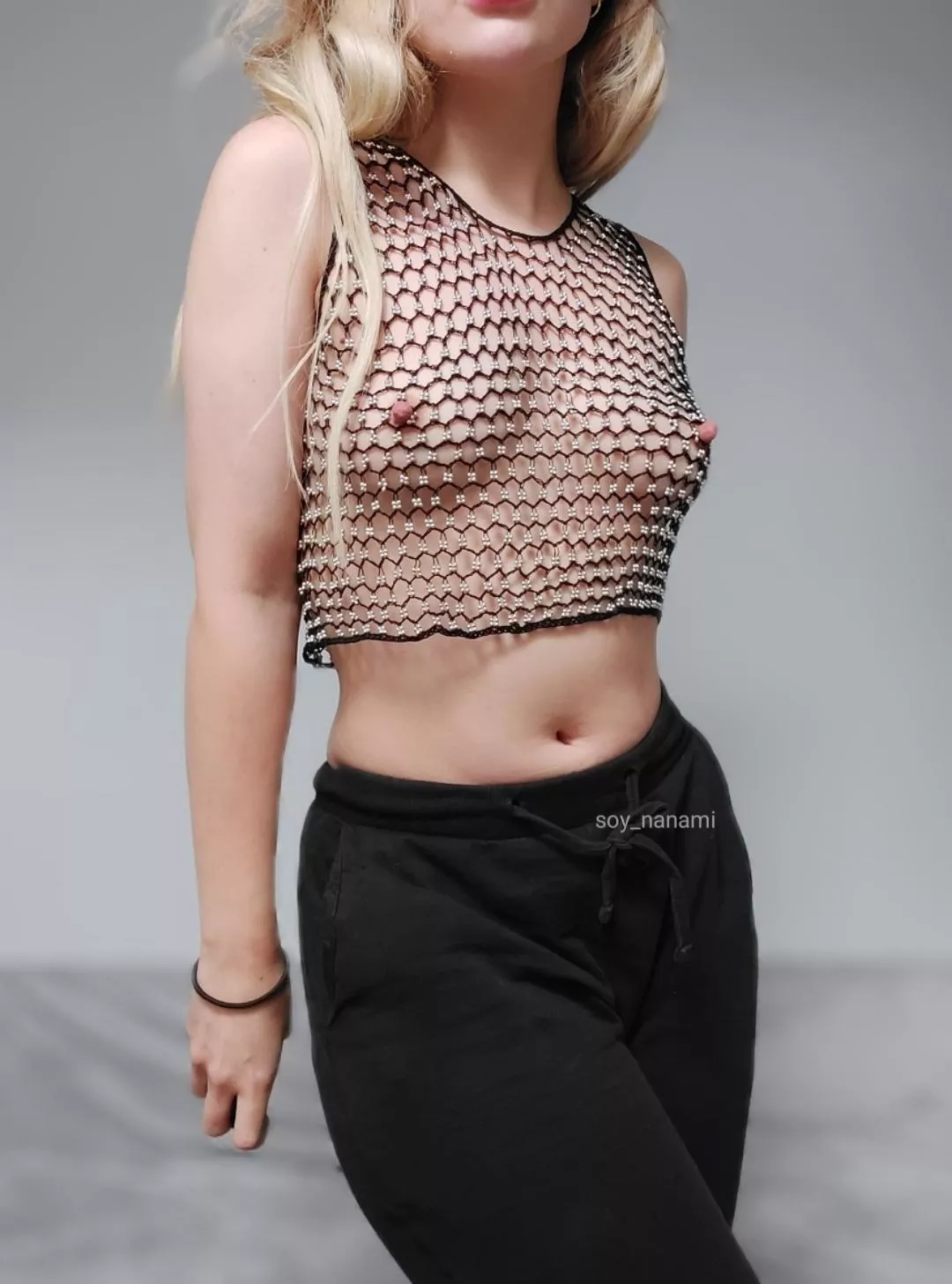 Peekaboo posted by Soy_nanami