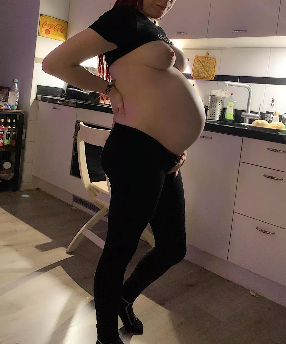 Pregnant with a strangers baby  posted by Responsible_Two_1769
