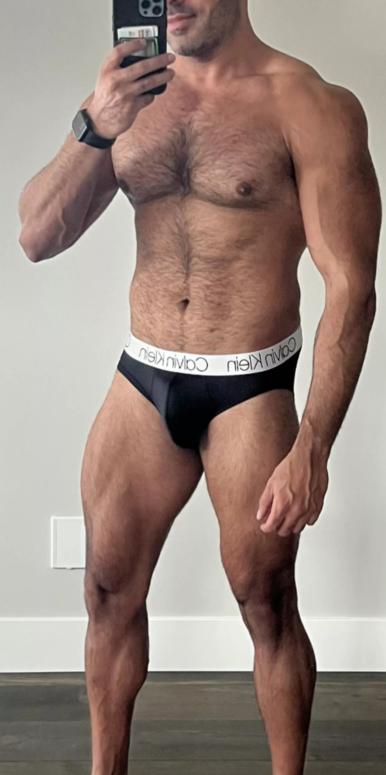 Rate my bulge?? posted by muscledaddyclub