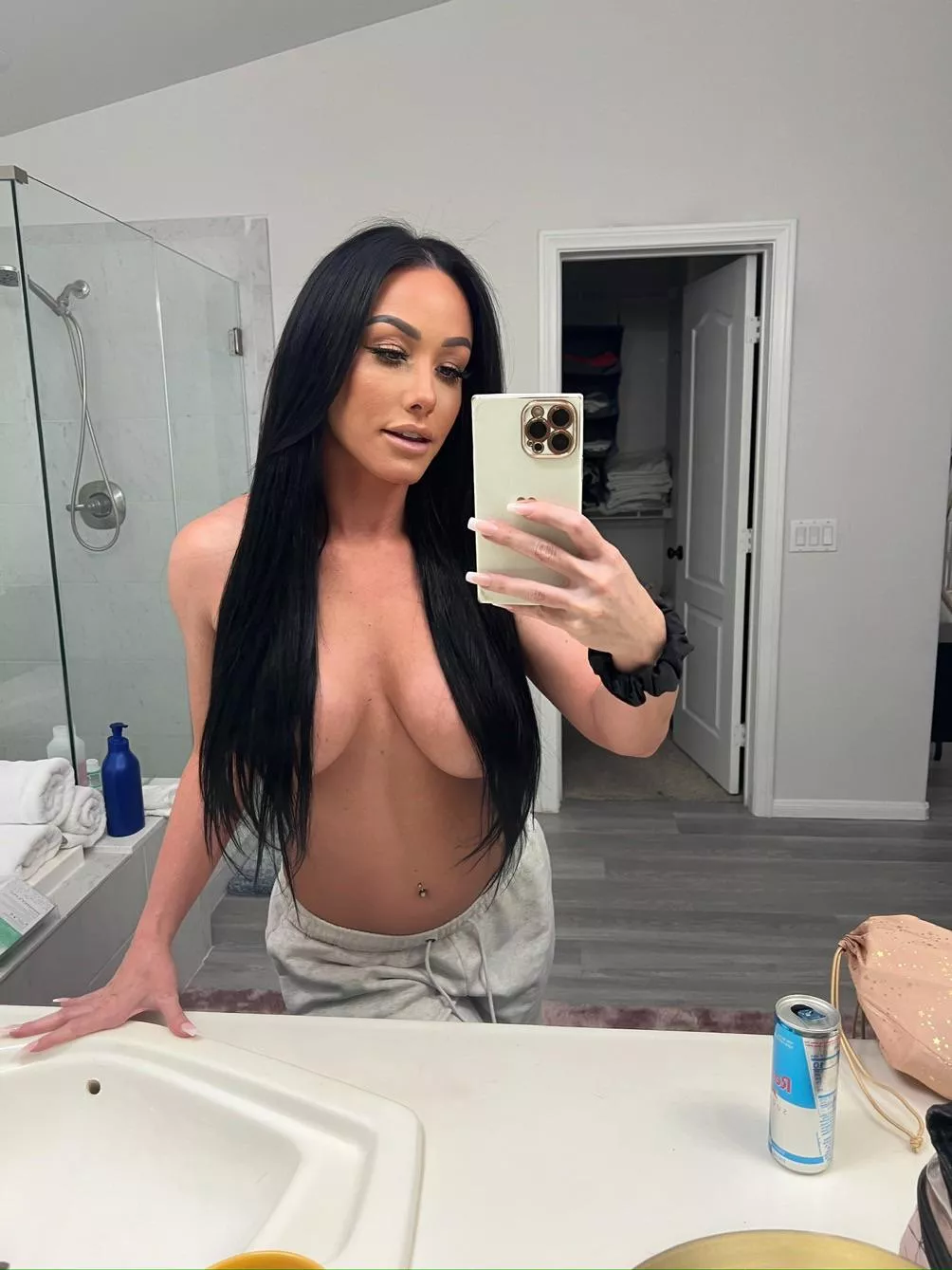 Selfie  posted by GhostGoSavage