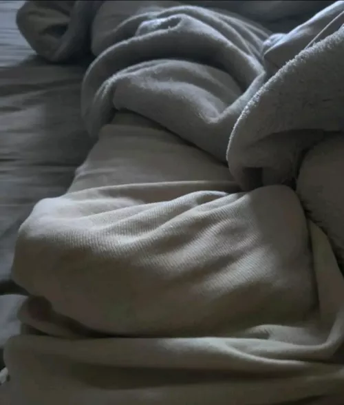 Sleeping Giant  by waterz33