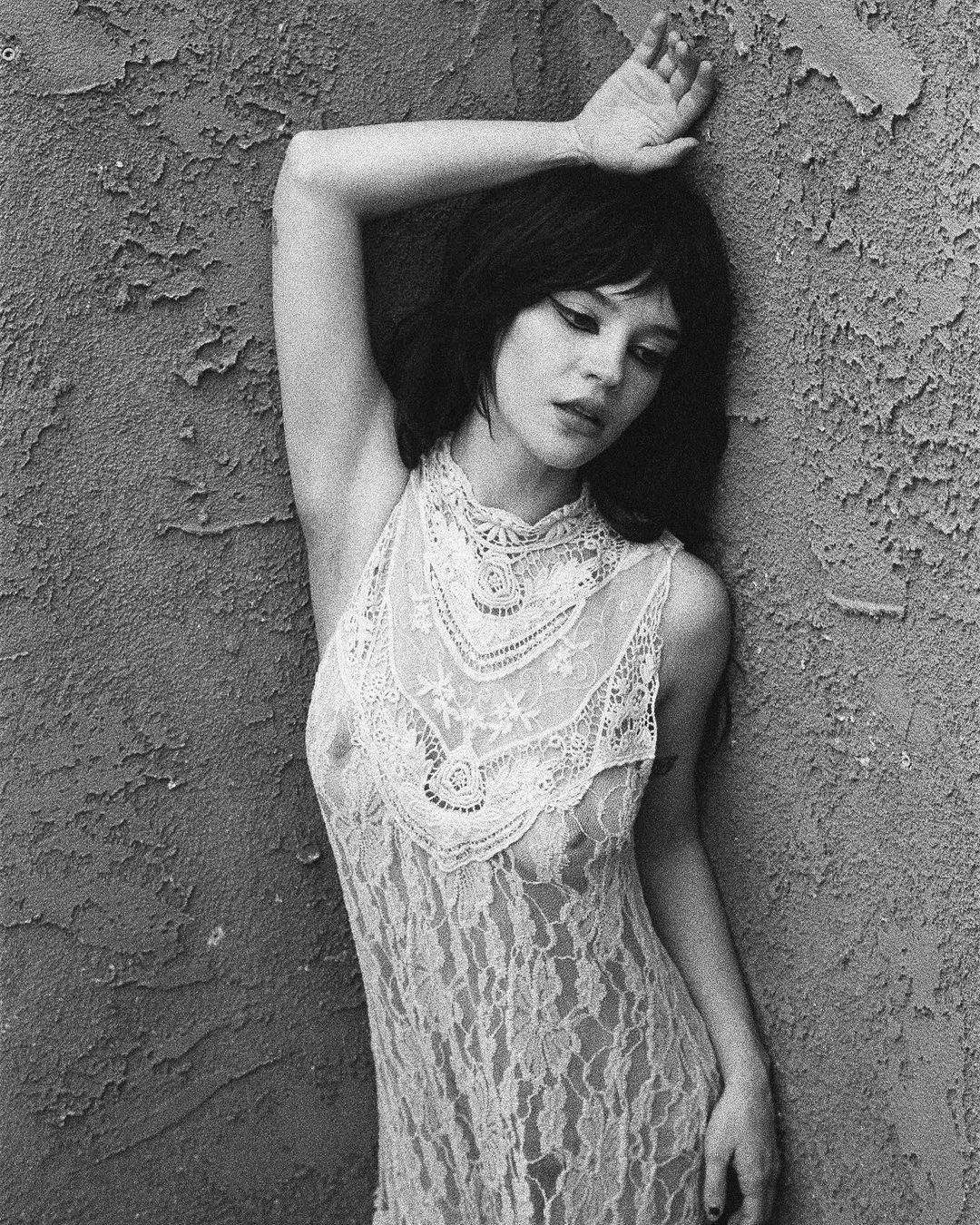 Sophie Thatcher  posted by holden_ckfld