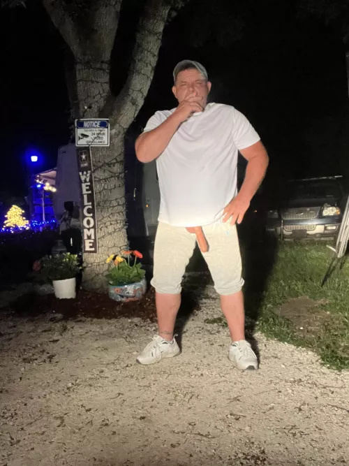 Sunday funday early morning pic at camp via headlights  by Djstrps