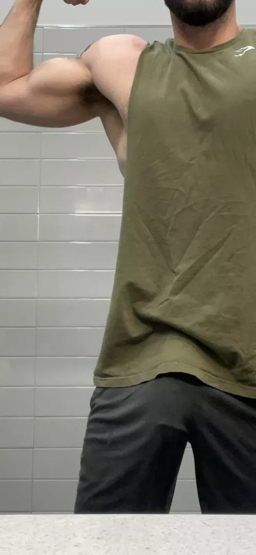 Which muscle did you look at first? by DarthHung1