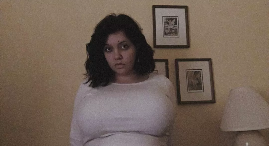 White posted by StupidSissySket