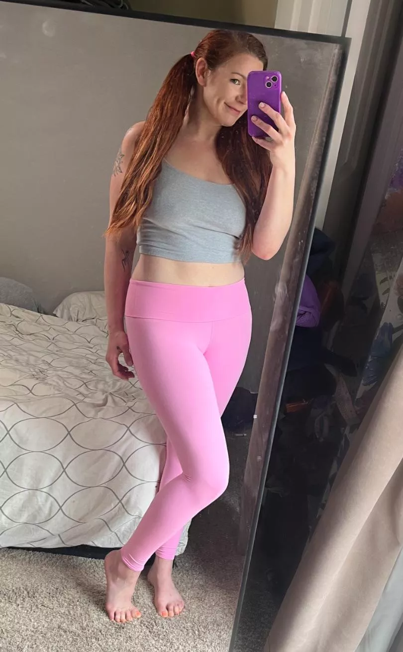 You asked for more crop, less top… am I getting warmer?? posted by wild_eagerness22