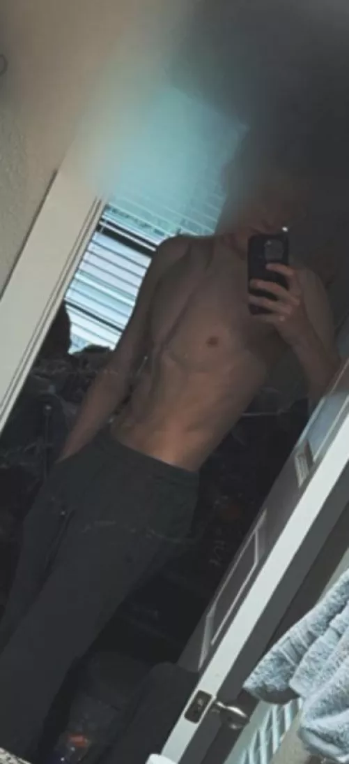 21, tbh curious… But like hmu and let’s see what happens. New to this so be chill haha. Down to chat, hang out, whatever lmao. itsmicha3lhere   by Tied-Up-Thief