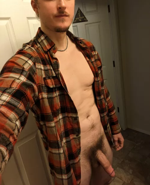(30) yr old dad dick and body for the naughty ladies out there. 😘 by Admirable_dong9264
