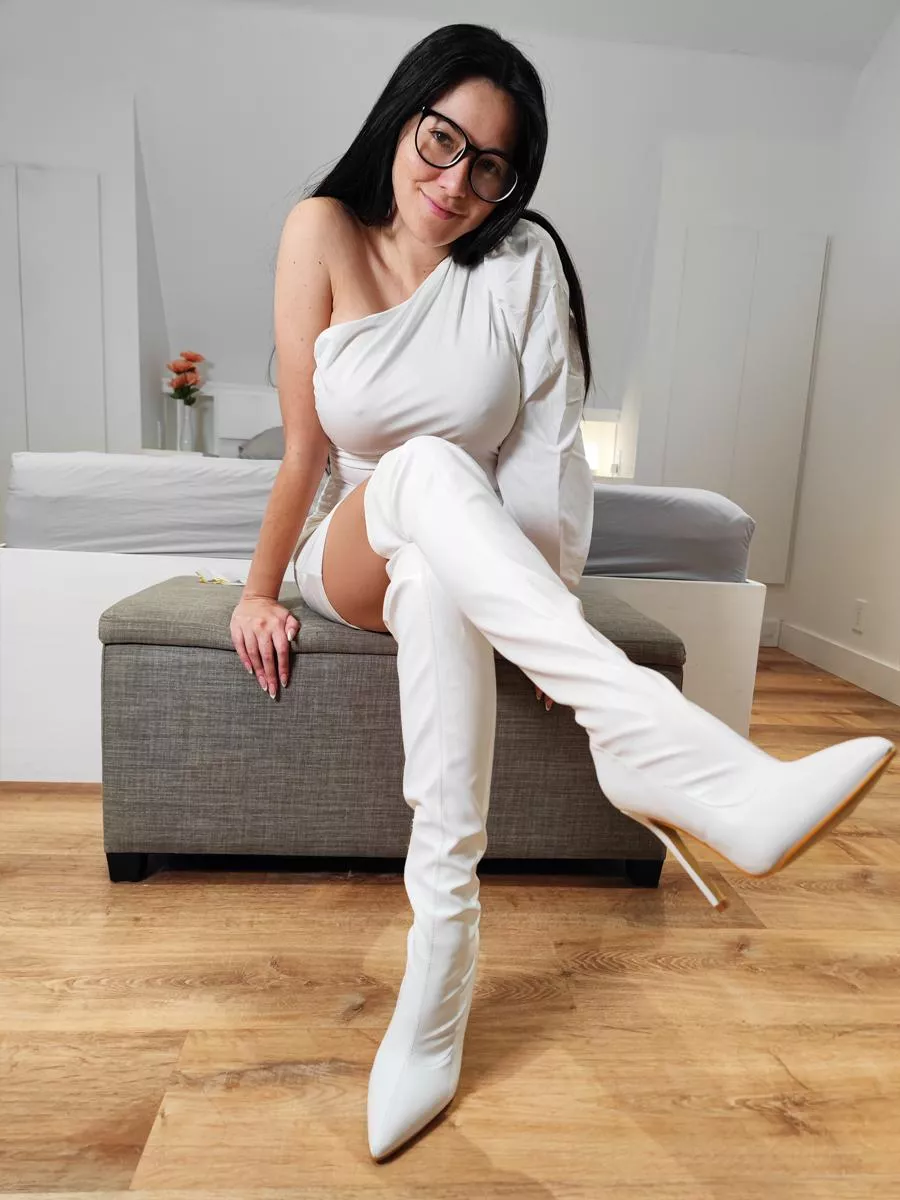 All white over the knees posted by HelloSweetAly