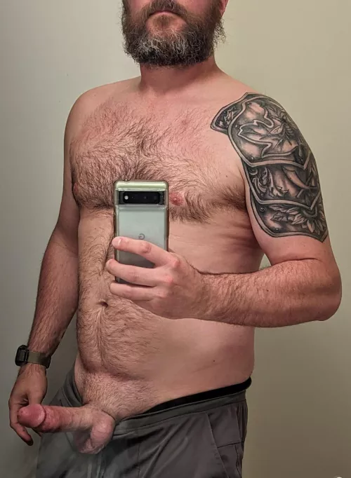 Are tattooed, bearded dads your type? [40] by spongerobnopants