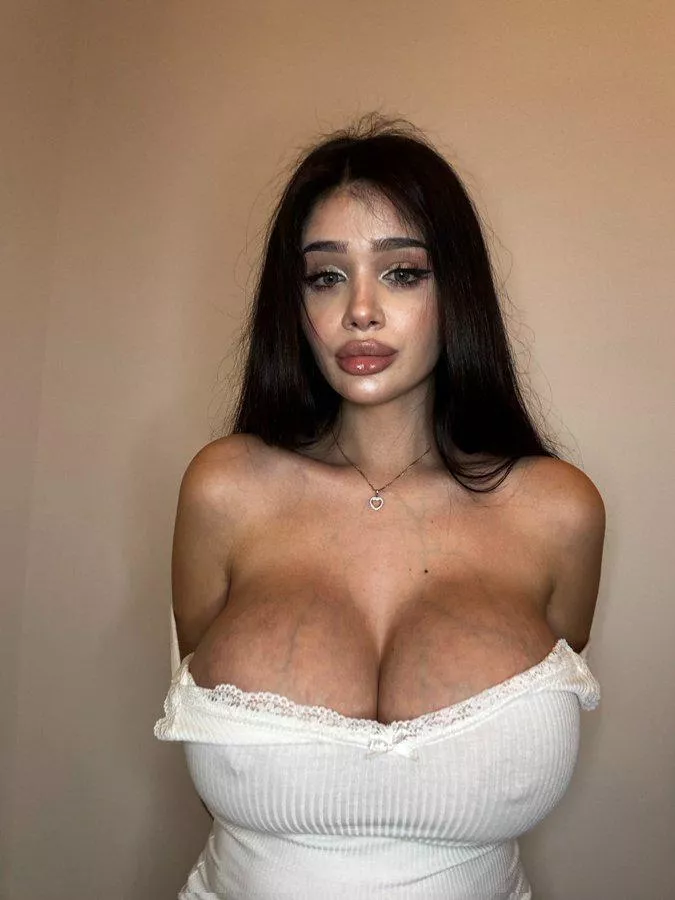 Bimbo angel posted by juanpueblo12