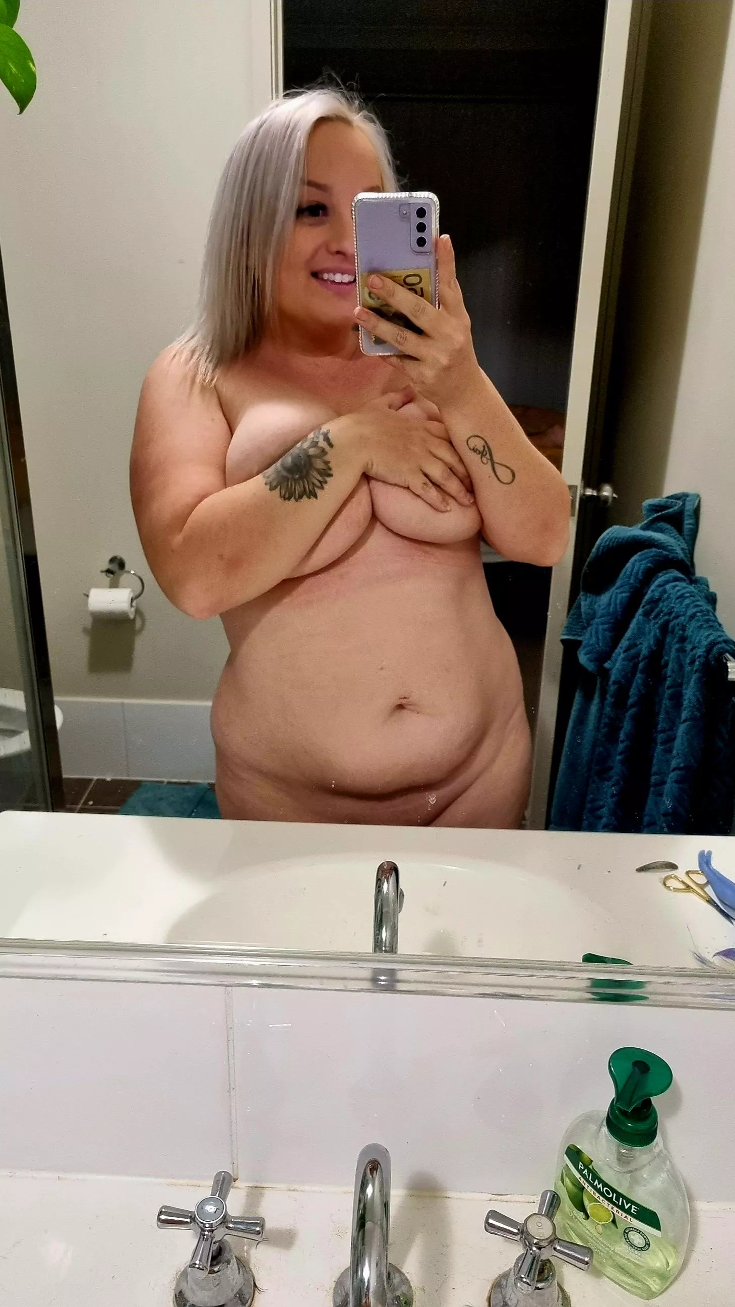 Can you tell me what you like about this photo posted by BeckyStClair