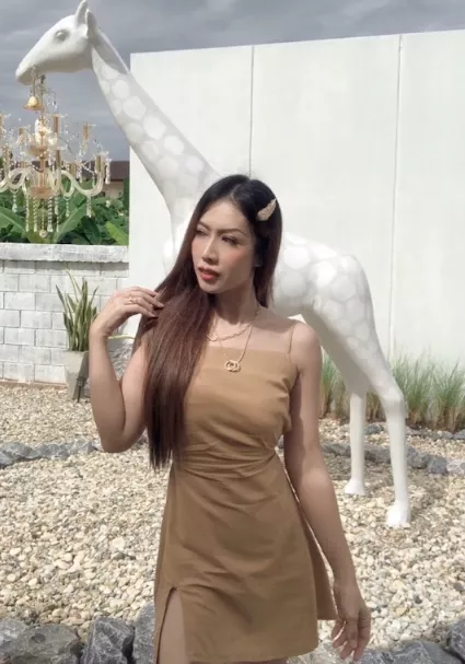 Classy Milf posted by Top-Most-2517