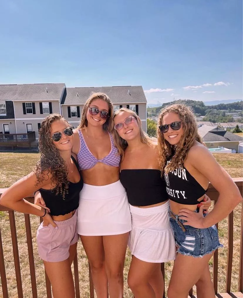 College girls posted by deuceduece6