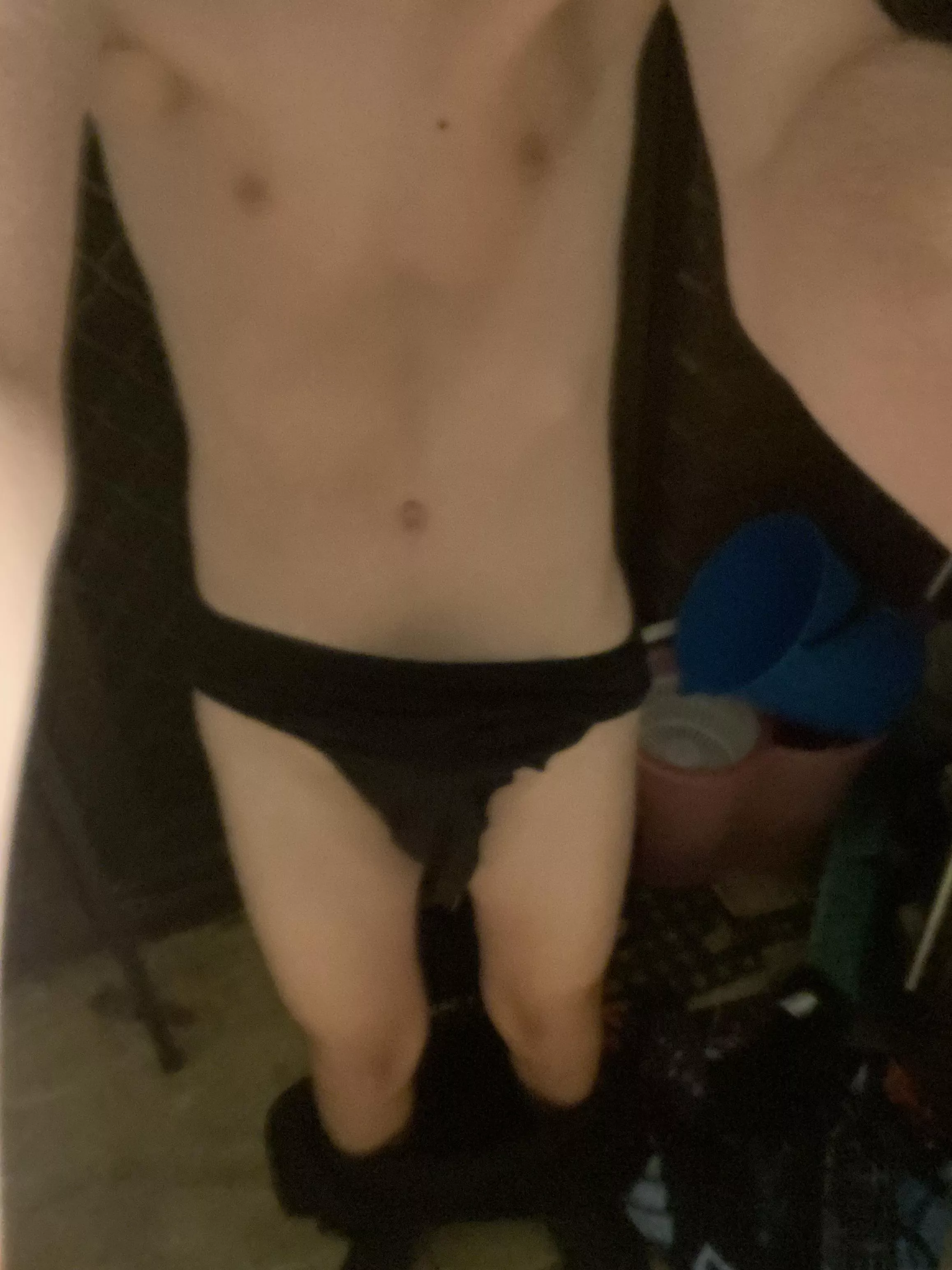 Do i suit my moms patties posted by monkeysontopayy