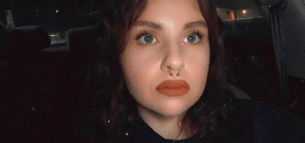 Femdom & vanilla sessions, video calls, and custom content with an experienced redhead Goddess - CEI, SPH, JOI, CBT, TPE, cucking, and more. [DOM] [GFE] [RATE] [VID] 🍓💗 by GoddessLorelai