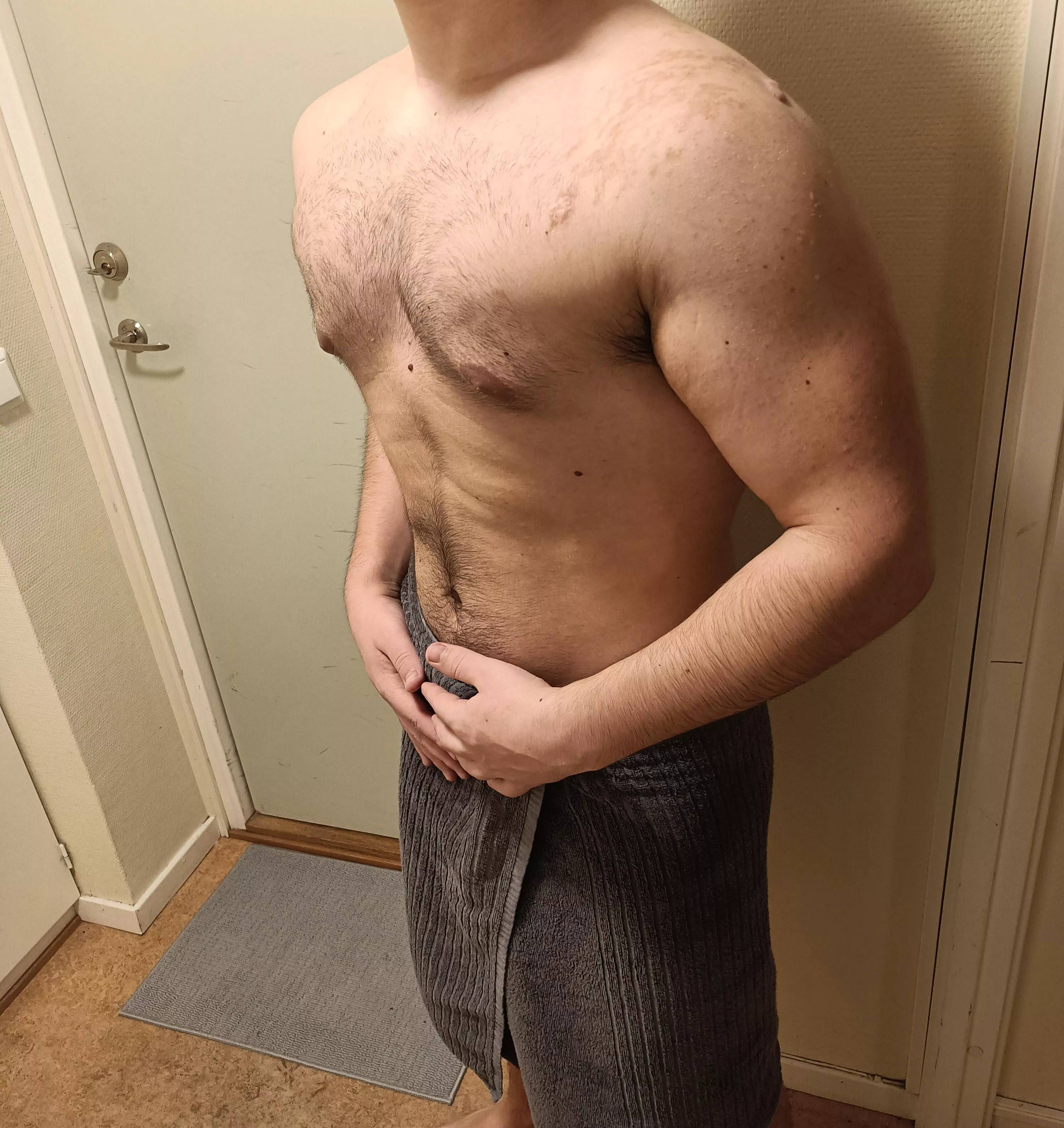 Fresh out of the shower  posted by i-camelot