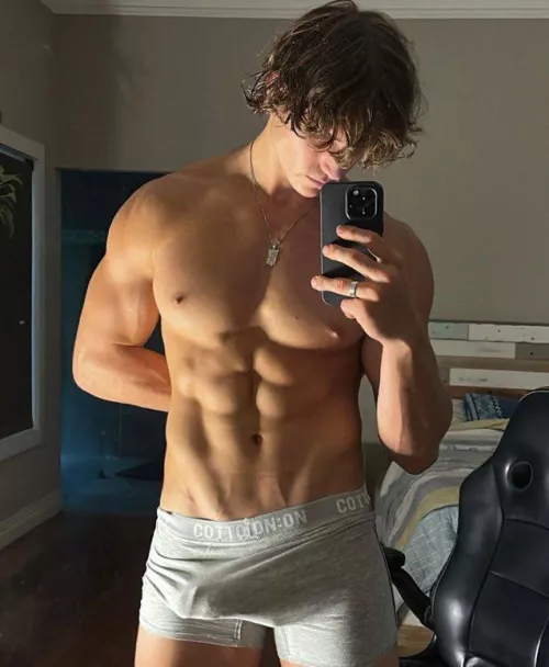 He needs help. by Bimestico