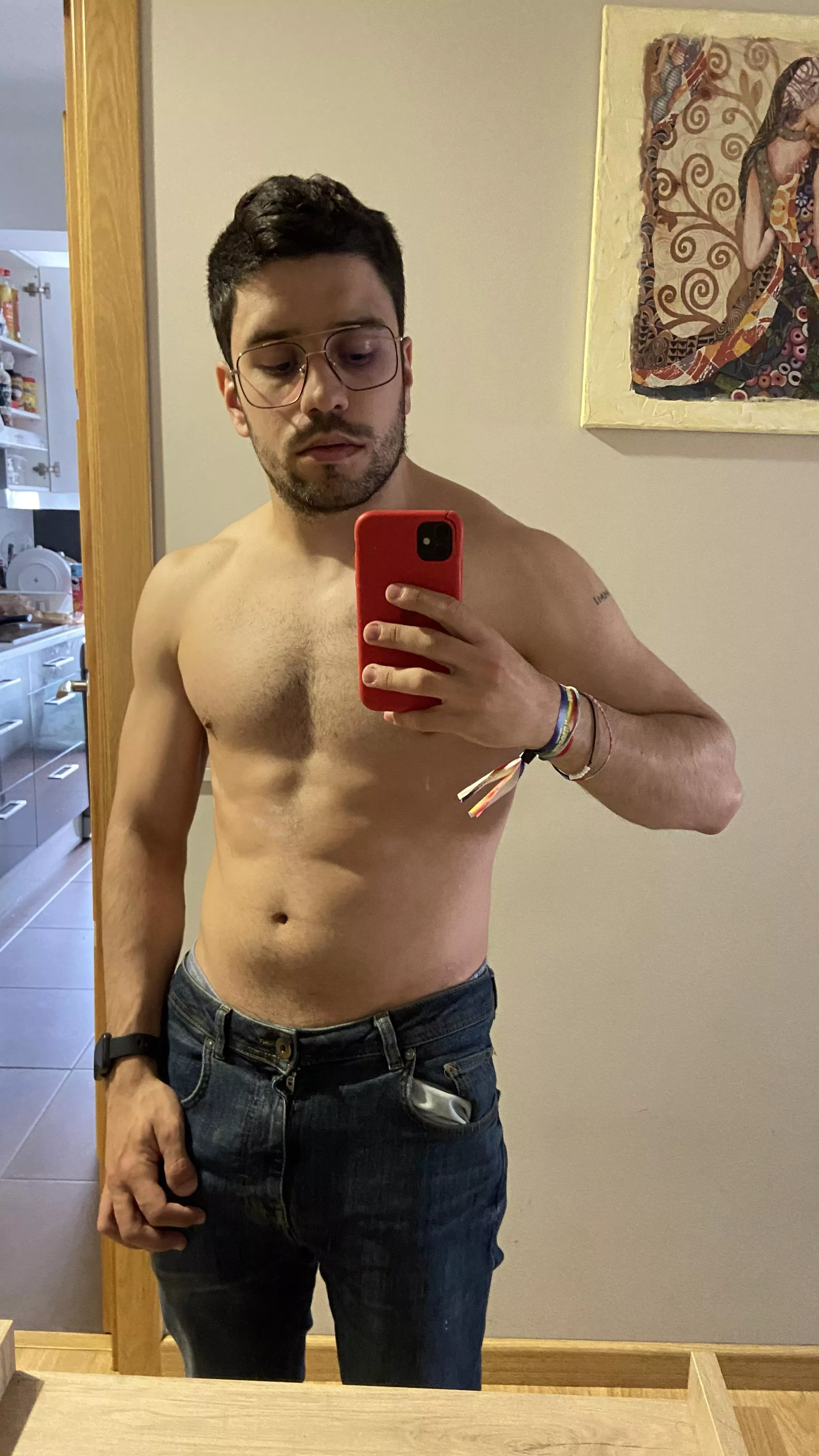 I like the lighting of this mirror. posted by Street-Wolverine7982