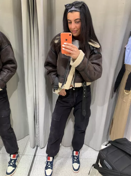 I miss hot days  by lovelybeautyx