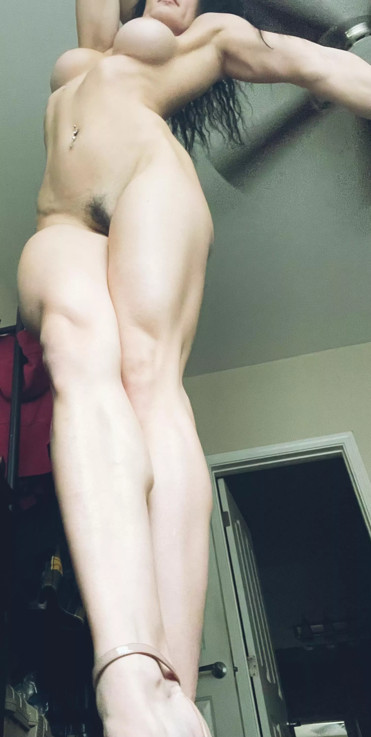 I’m so proud of my progress thus far as a tall muscle girl 😭✨ posted by pigtailsandwolfears