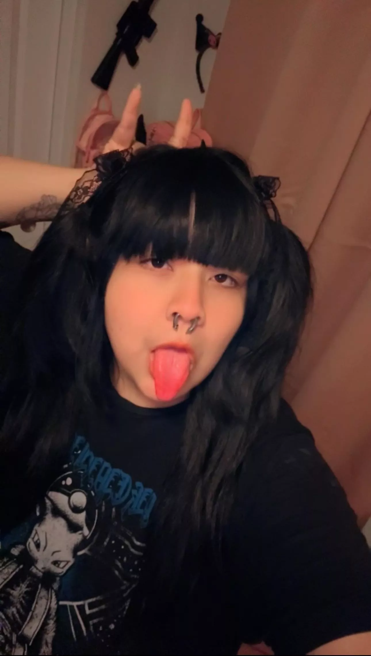 Immmm backkk posted by _cyb3rgirl_