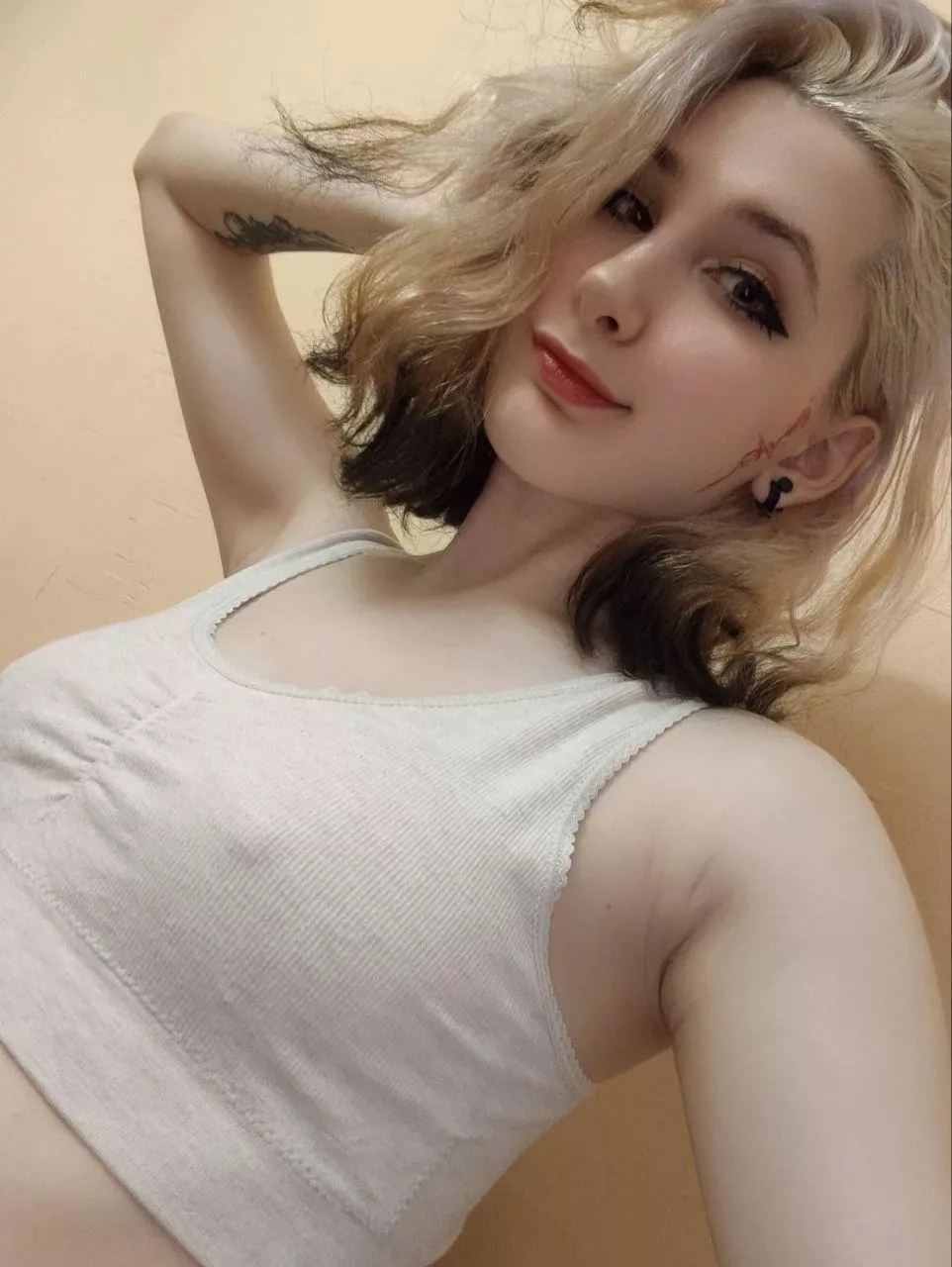 It's too convenient... posted by Bilonnna