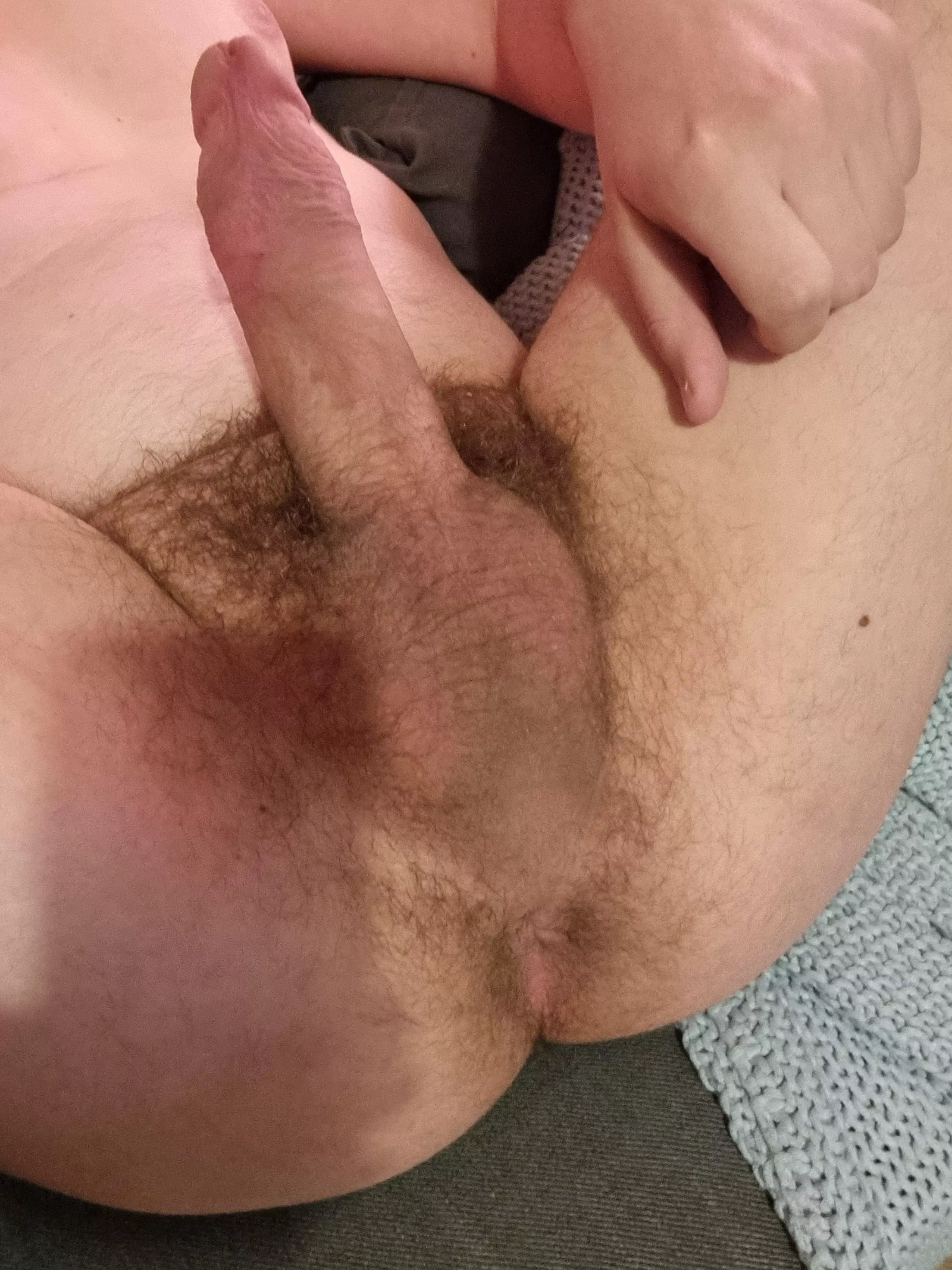 just a horny 18 year old, hope you like the view posted by Marx0809
