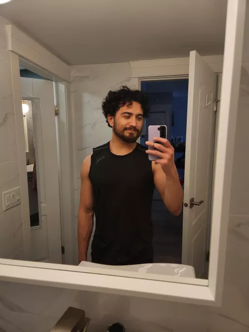 Just finished some cardio 🥵 enjoy my Fijian fro 🦱 by PrestonBuffaloe