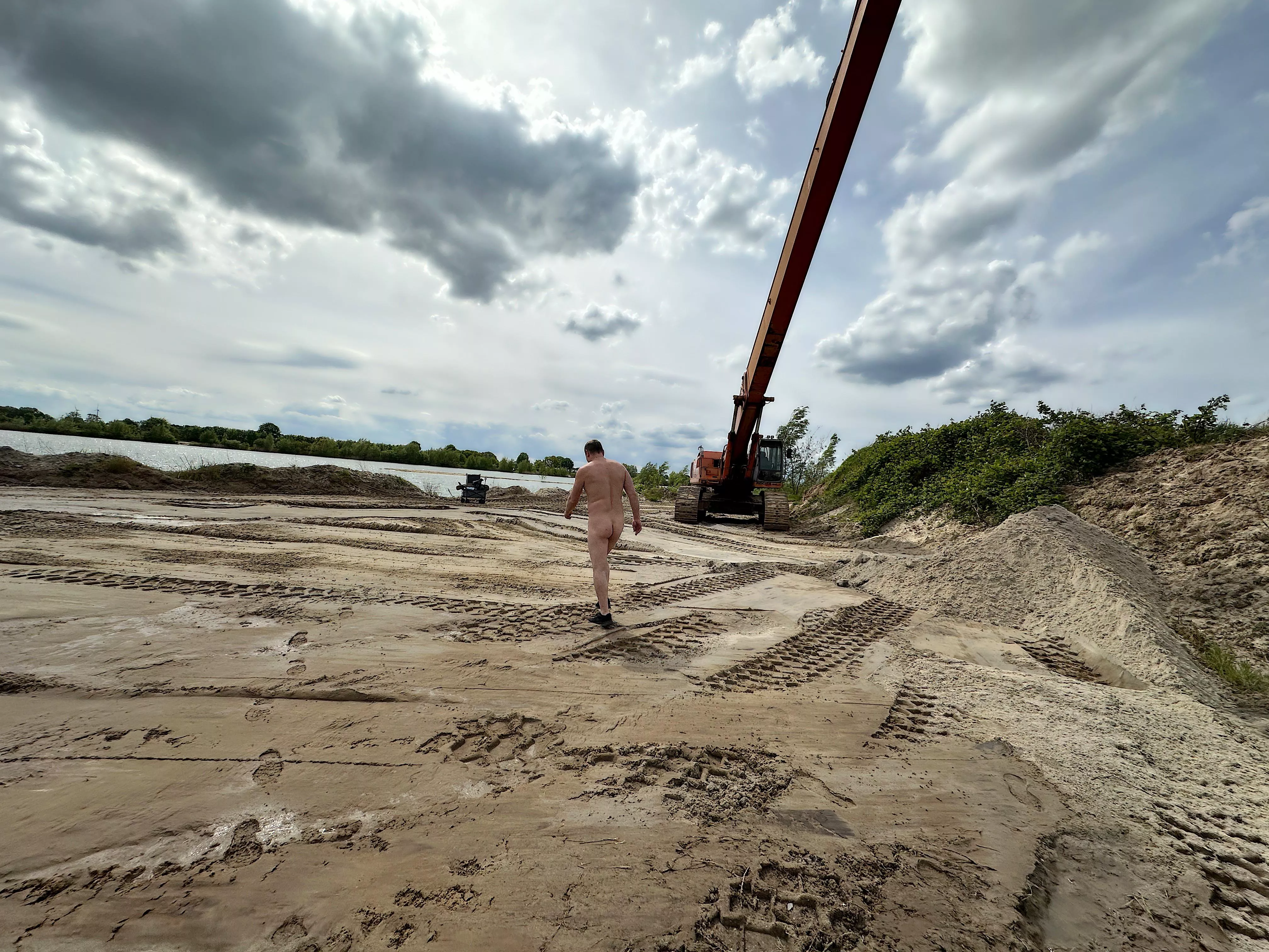 Made a nice hike, and discovered a few things. posted by Nudistandmore