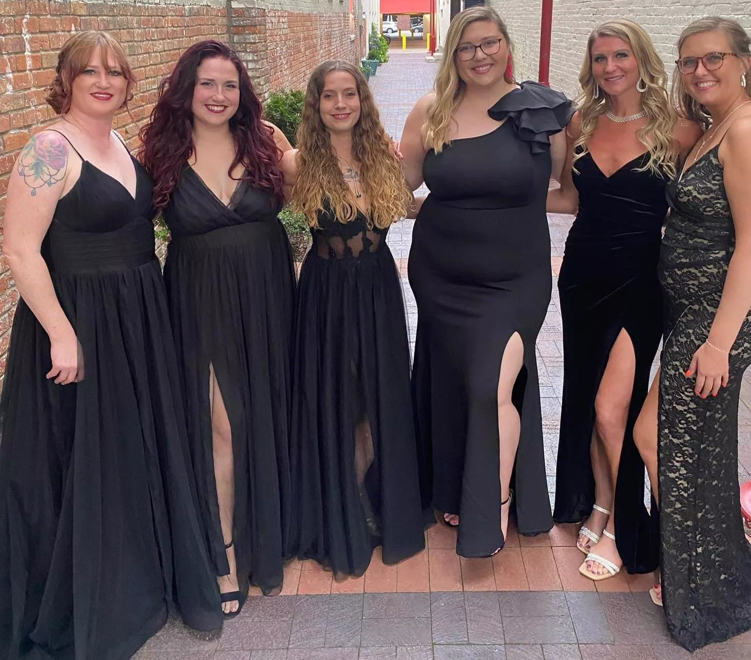 Pick Your Fave Gala Girl [6] posted by Better_Alternative64