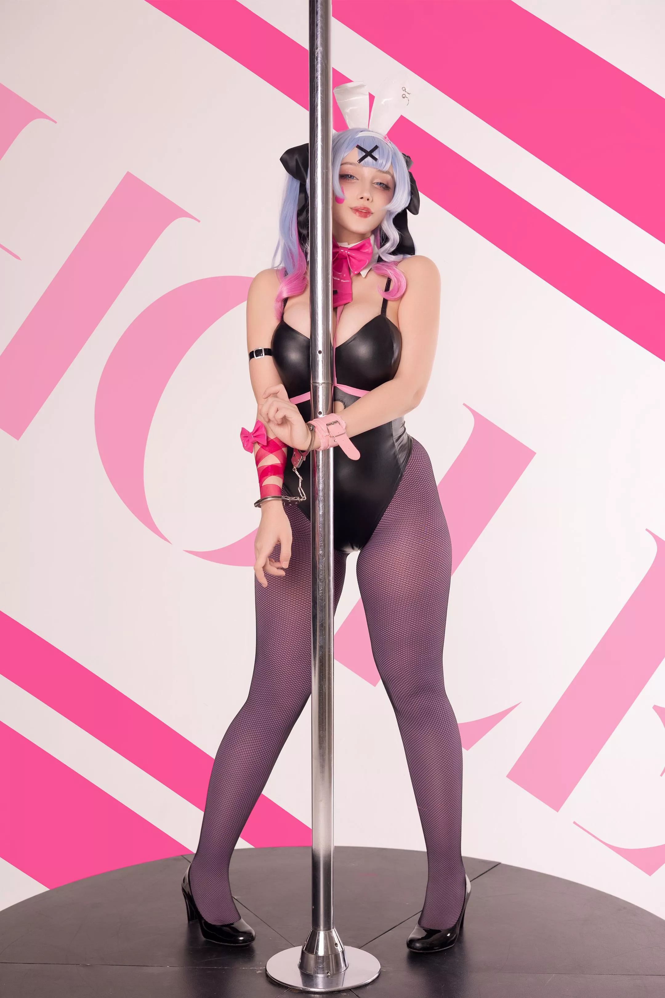 [Rabbit Hole] Miku (Runa Rei) posted by runa_rei