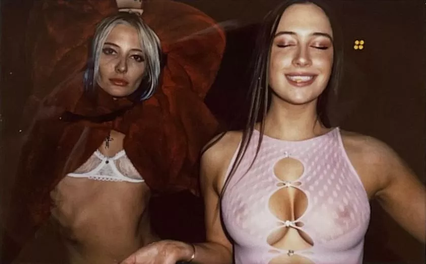 See through posted by AquatardLMD