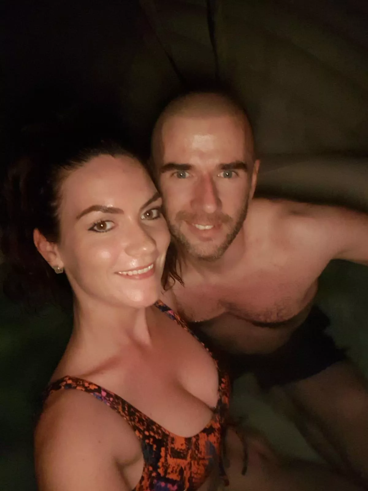 Swingers posted by AwarenessHorror3544