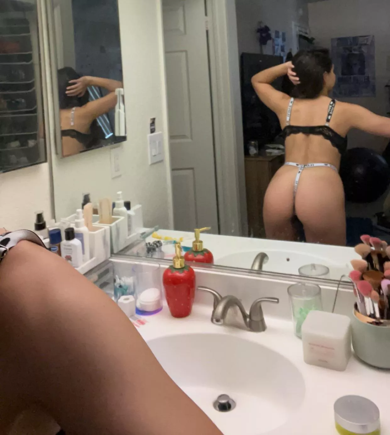 This tiny Latin girl is begging to be railed  posted by luckylacyrose