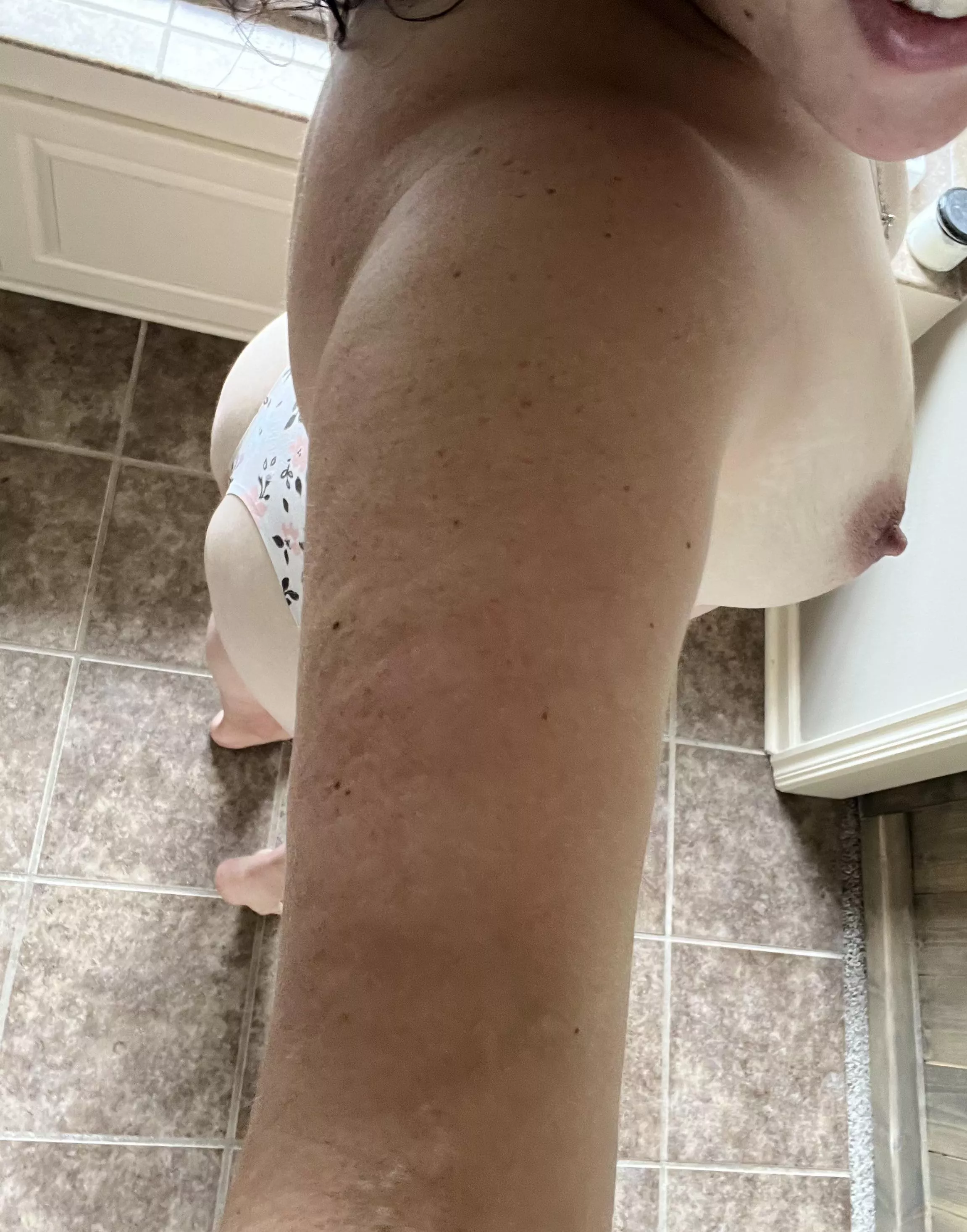 Tits or ass… pick your target ;) posted by RaynaNThunder