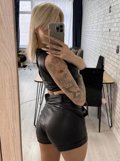 Too tight for you not to enjoy by favorable_reader