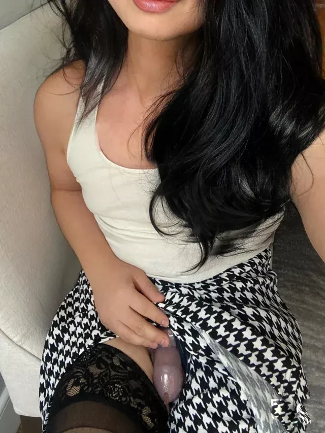 we’re on a date in public and i lift up my skirt like this, what do you think? posted by SissyDreamerAlliemae