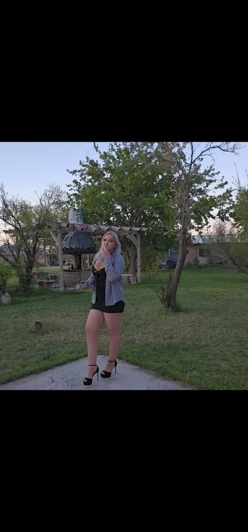 Would u ask me out cause I smoke or ??? 34F by Alive_Target_2686