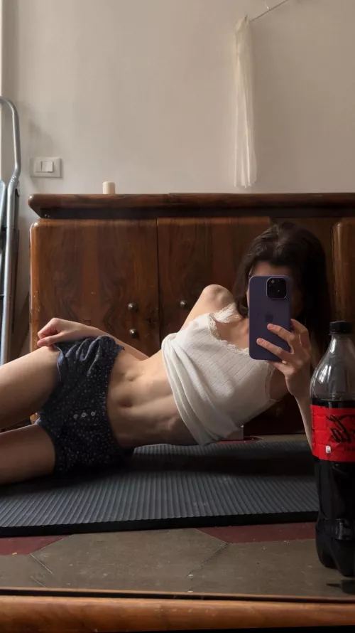 Would you grab my waist while kissing me?  by ClaraNekoo