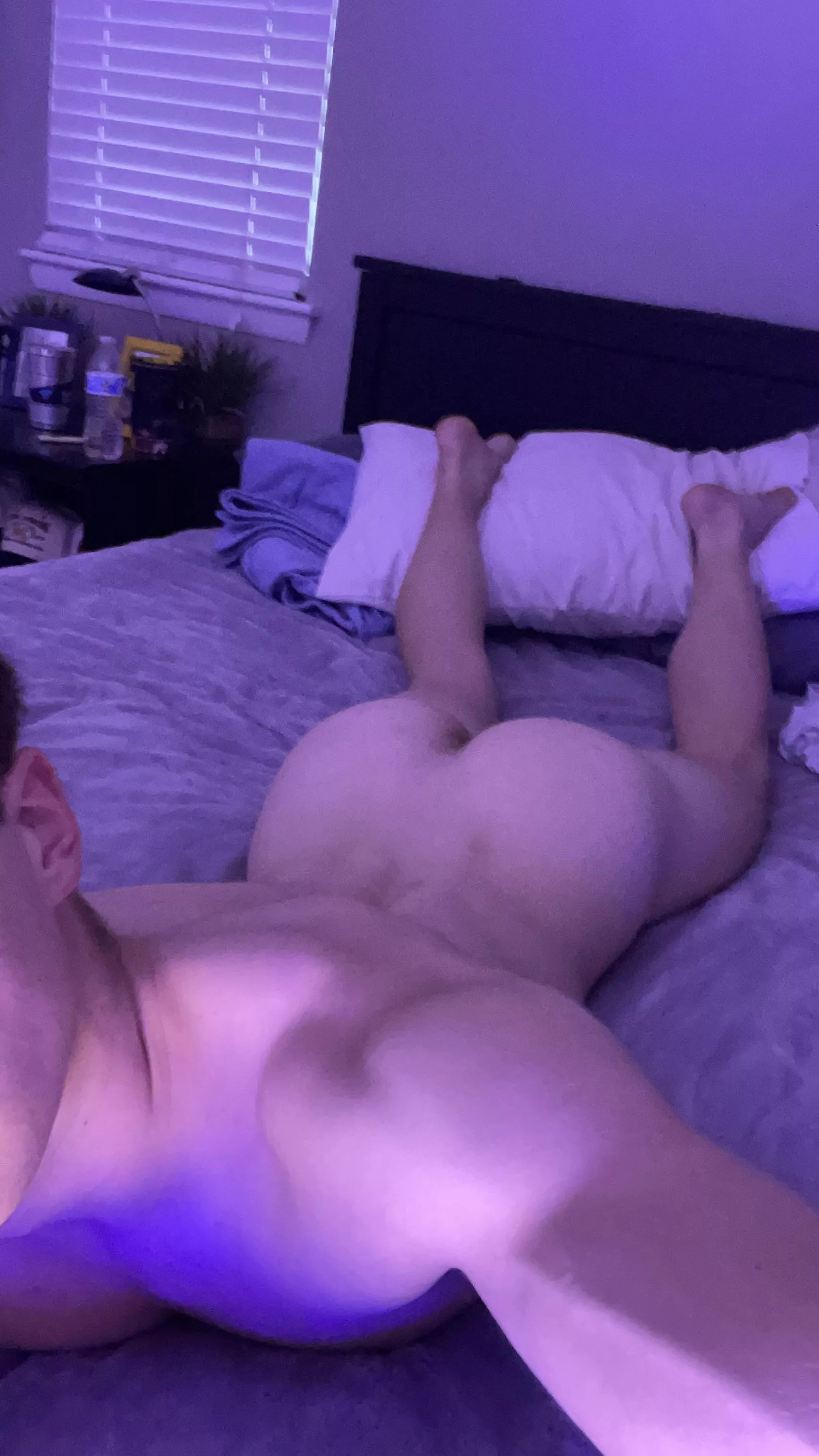 (24) do I have a bubble butt? posted by undrafted1999