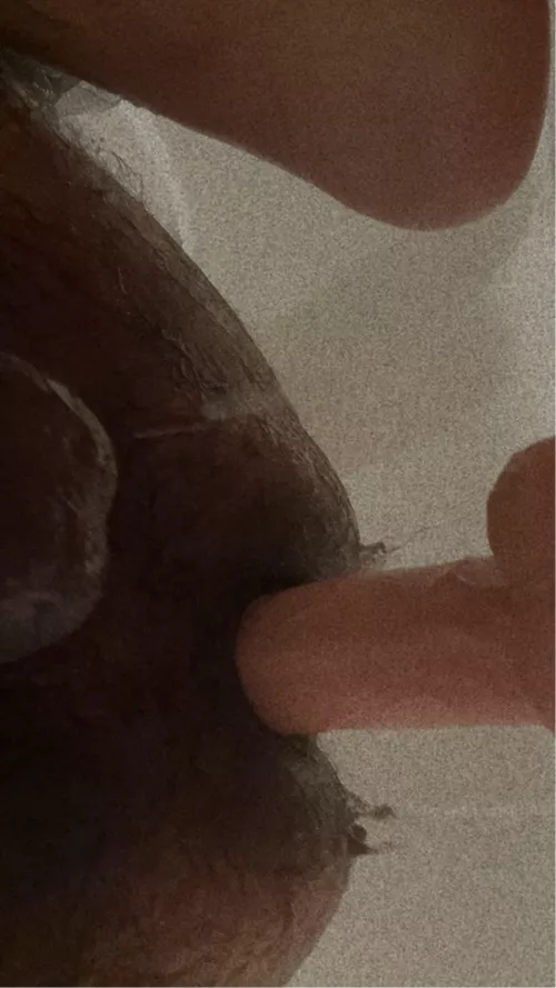 25 M Colorado, using my 8.5” dildo in the shower, hung men hmu: leazan98 by agarciaxiii