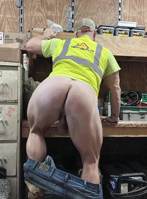 30 alabama country muscle lookin for HUNG and close to alabama. Sc:hossboss288 by BamaHoss32