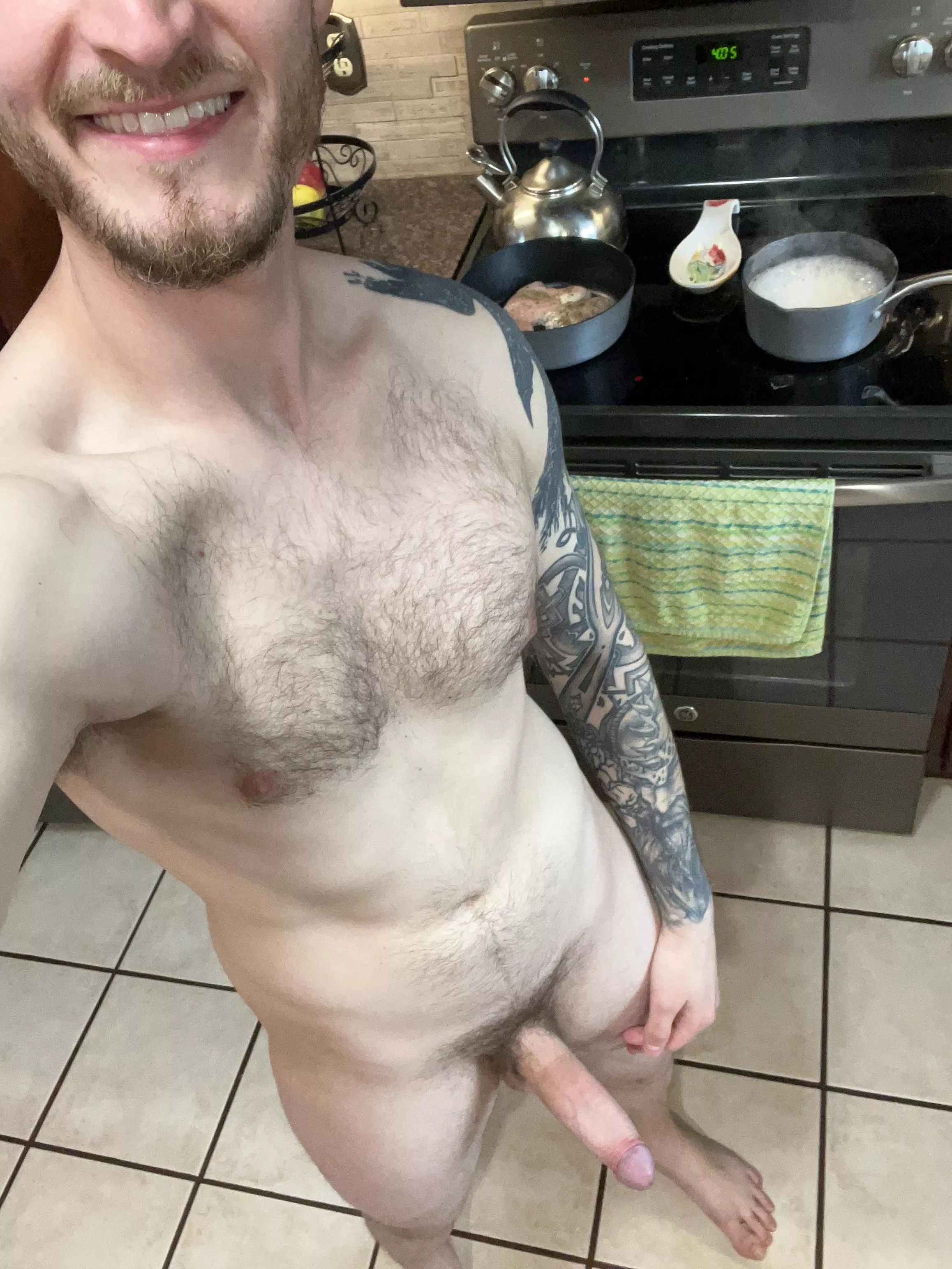 Can use a helping hand  posted by LeastAd1407