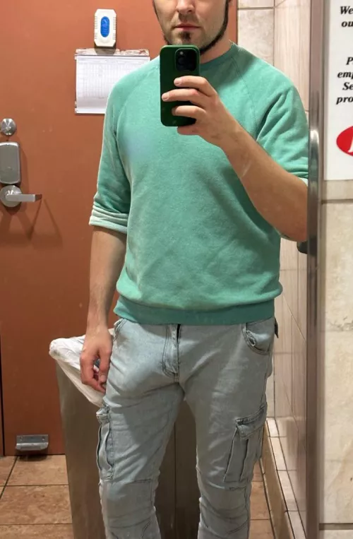 Ended up returning this jeans  by Epic_Sex_Hava