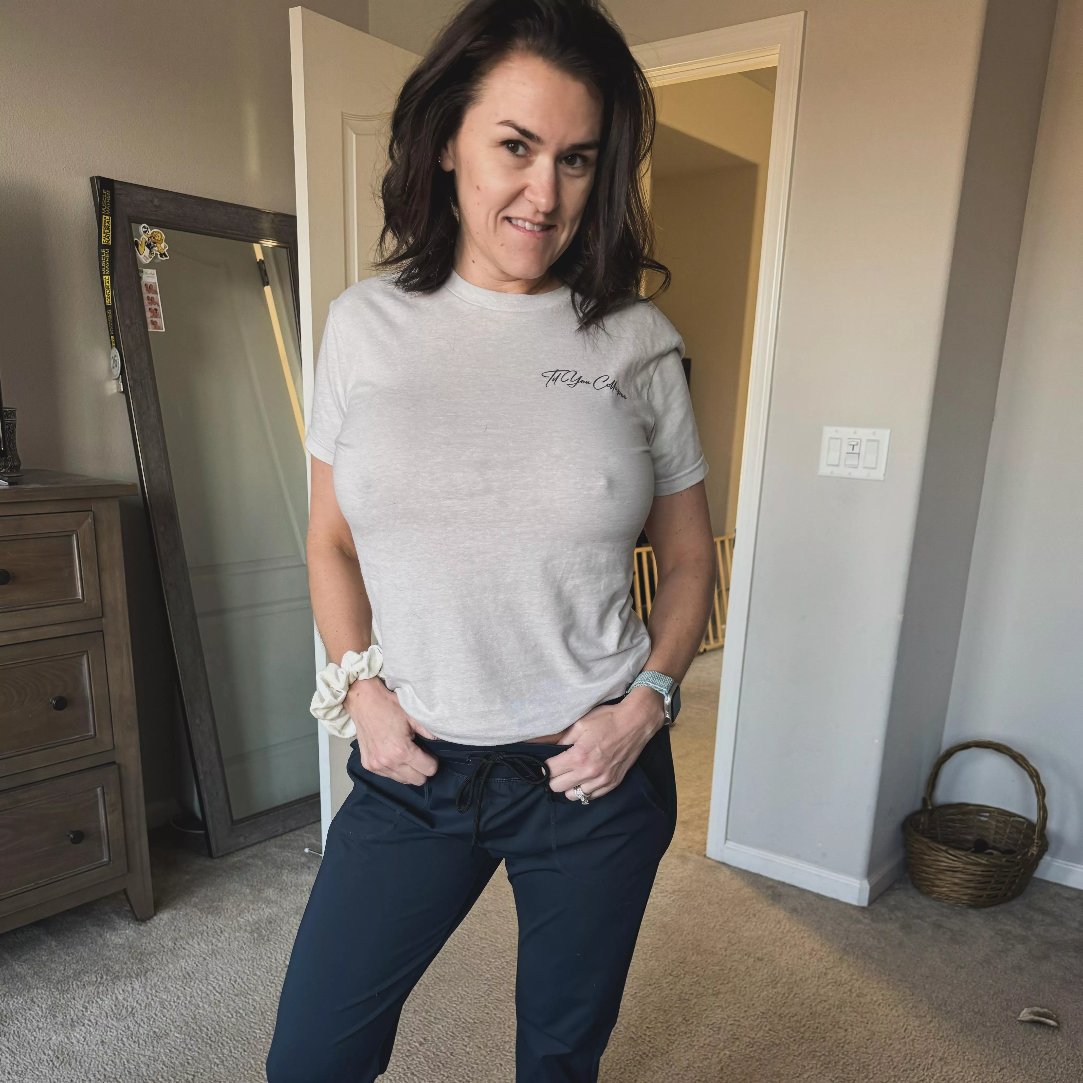 [F] Make it a great Tuesday posted by hotmomnexxxtdoor