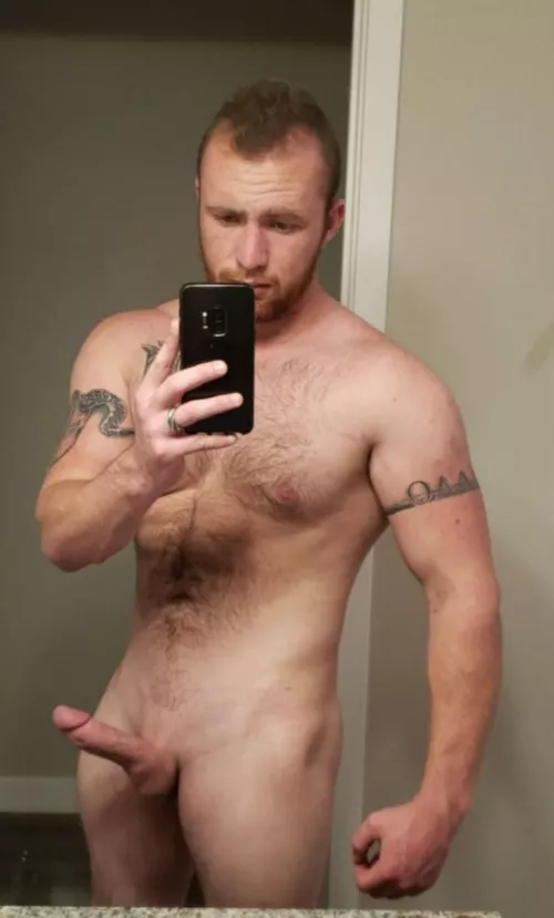 Feeling bad about myself today. Any ladies wanna cheer me up?  by Quiet-Regular6888