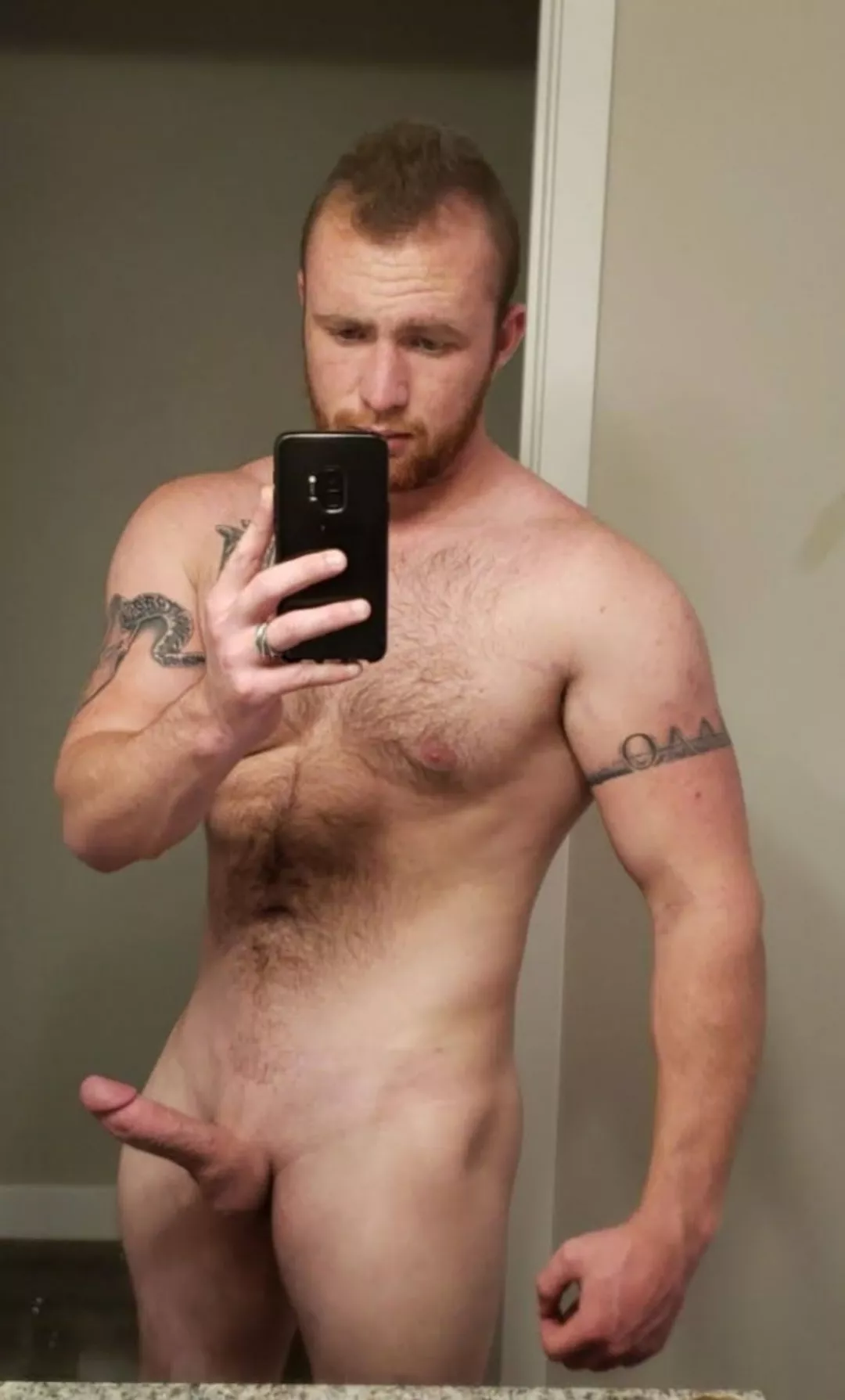 Feeling bad about myself today. Any ladies wanna cheer me up?  posted by Quiet-Regular6888