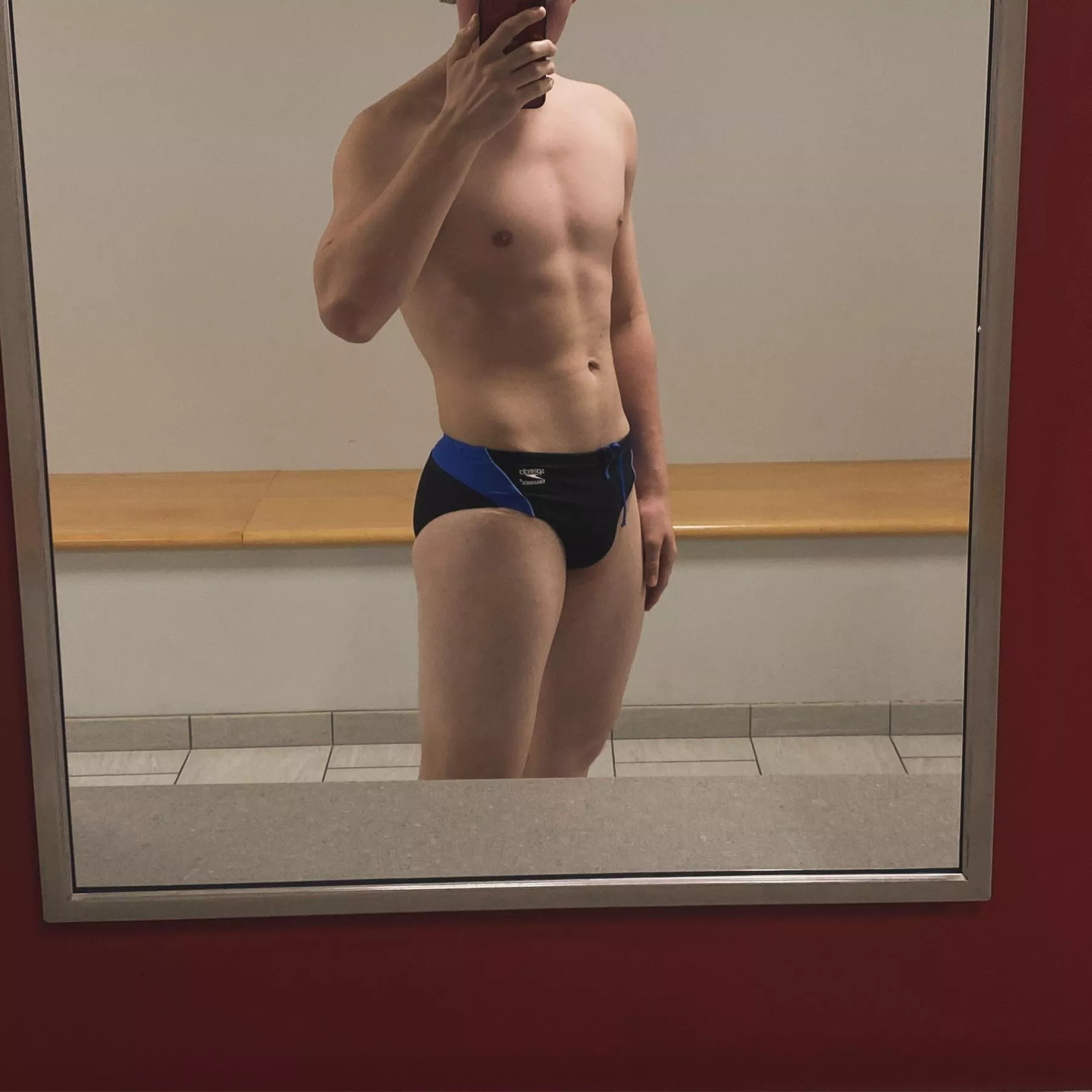 First thoughts when you see me?😏 posted by aquatwunk