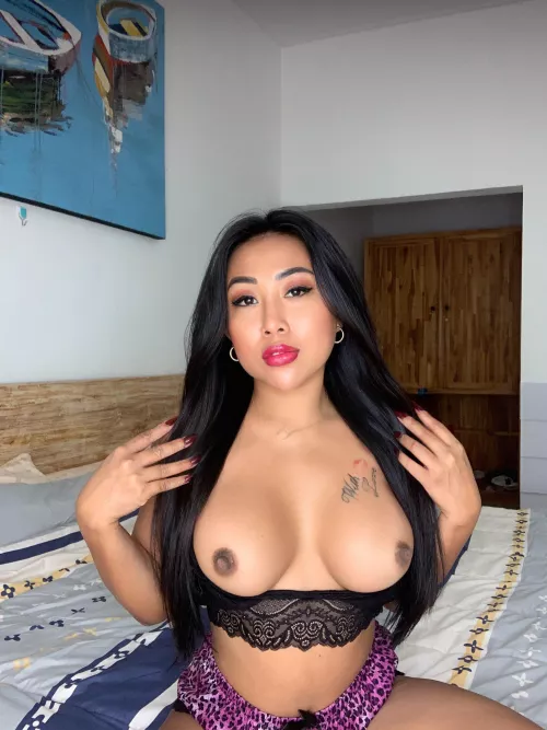 Gift That Keeps On Giving by ayakittikorn